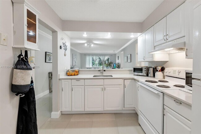 Building Photo - 1001 NW 45th St