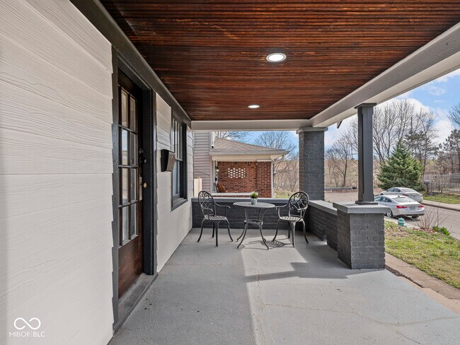 Building Photo - 1210 Finley Ave