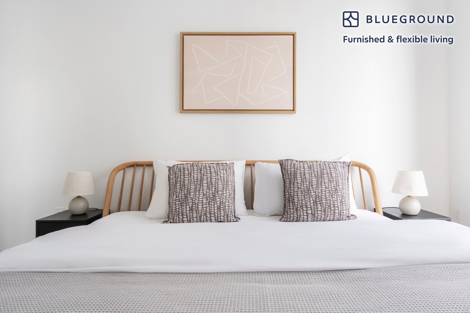 Building Photo - 704 Spring St