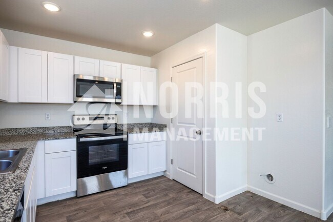 Building Photo - Great Home For Rent in Arizona City