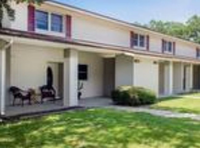 NAS Pensacola Homes - 1581 Duncan Rd Pensacola FL 32508 | Apartment Finder