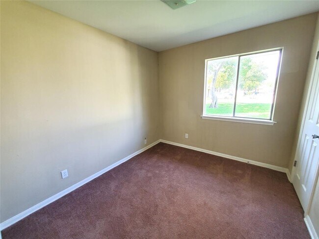 Building Photo - 4919 Redfish Reef Dr