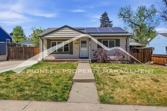 Building Photo - Lovely Single Family Home Fenced in Yard and Central AC