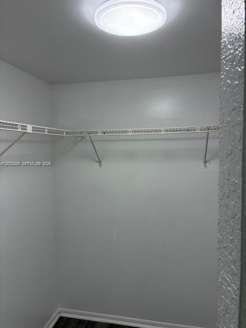 Building Photo - 7831 N Colony Cir