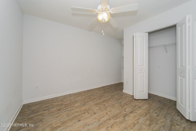 Building Photo - 8276 Rigel Rd
