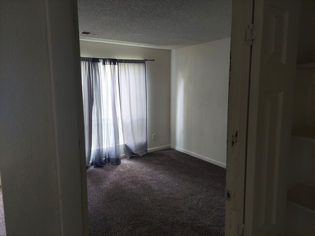 Large bedroom - 7373 W Florida Ave