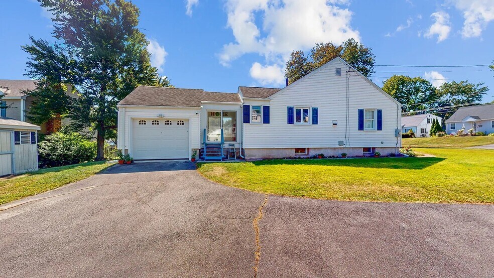 Building Photo - 18 Federal St