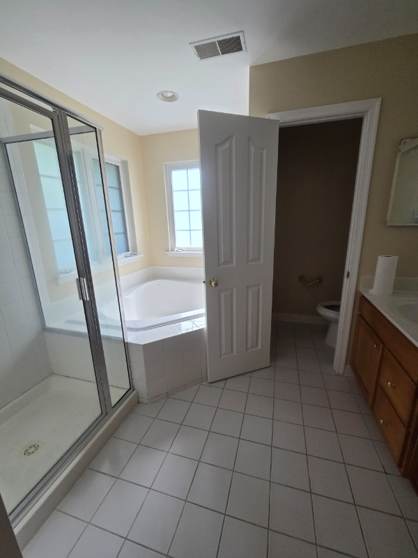 Building Photo - 5653 Cabinwood Ct