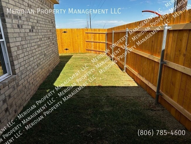 Building Photo - 5802 Urbana Pl