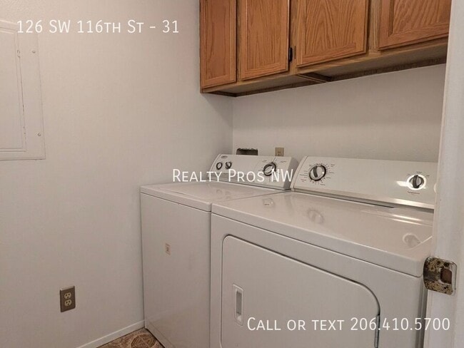 Building Photo - 126 SW 116th St