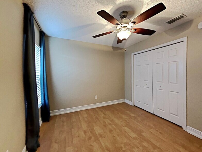 Building Photo - 346 Morning Creek Cir