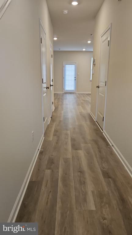 Building Photo - 30 Elliot Ln