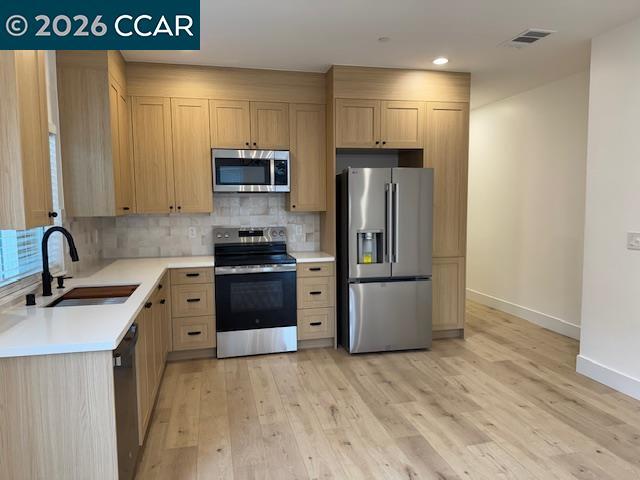 Building Photo - 309 Lampasas Ave