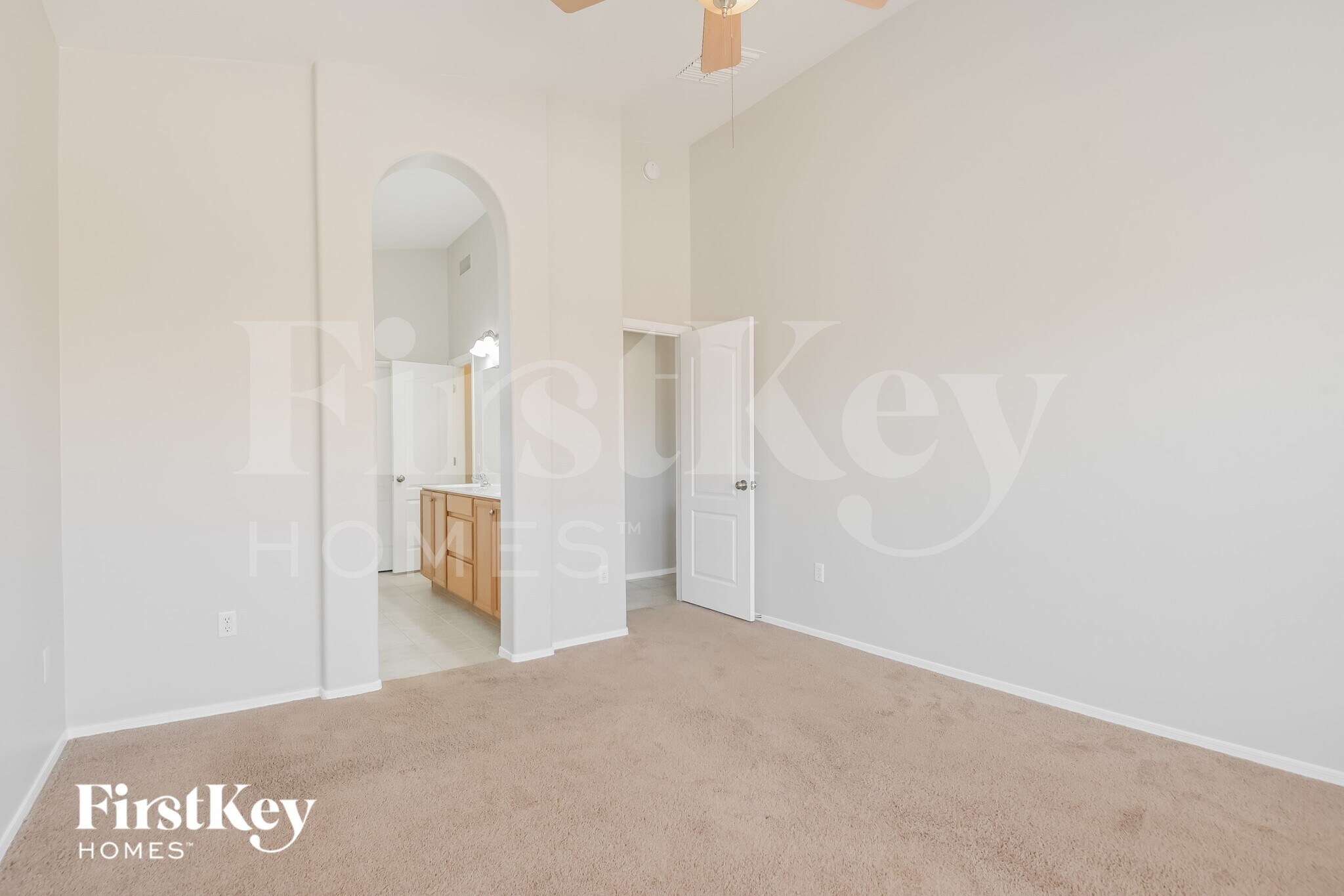 Building Photo - 5740 W Hayfield St