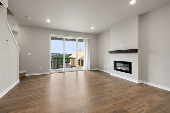 Building Photo - 1804 sf | 4 Bedrooms 3.5 Baths | 2 Car Garage | $3,750.00