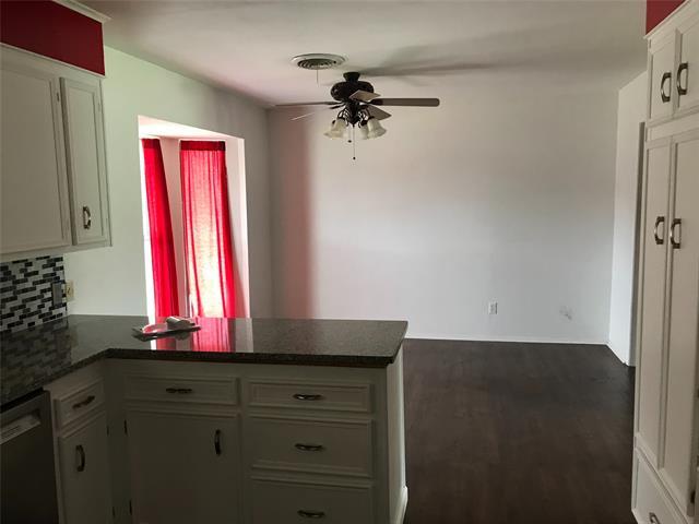 Building Photo - 5225 Hunters Cir