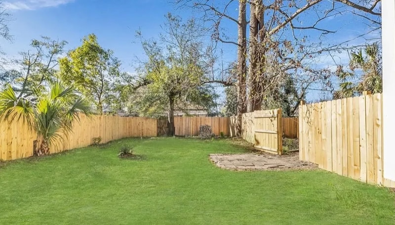 Building Photo - 1315 E Anderson St