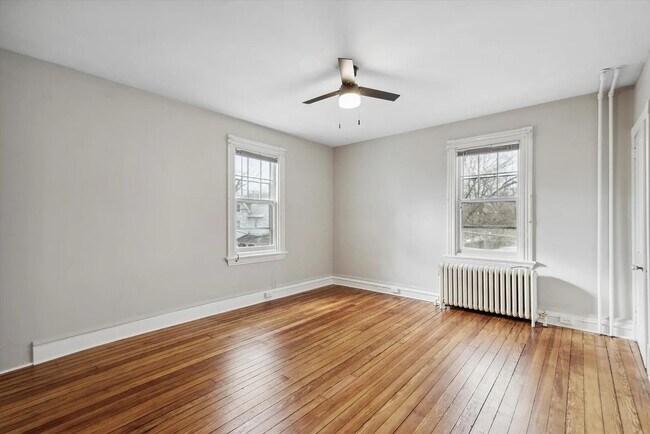 Bedroom 3 - 45 S Wyoming Ave