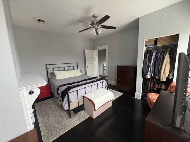 Building Photo - Spacious 3 Bedroom in Richmond