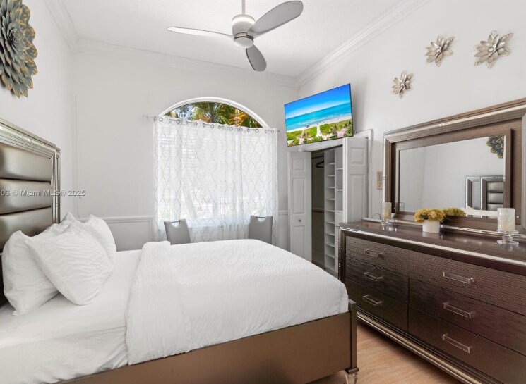 Building Photo - 16601 SW 87th Ct