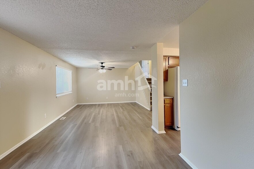 Building Photo - 11468 River Run Pky