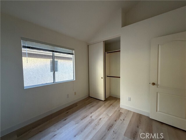 Building Photo - 2 Chickadee Ln