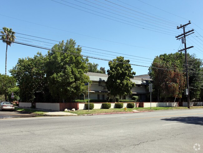 Primary Photo - Weddington Apartments