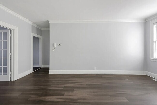 Building Photo - 21 Peachtree Memorial Dr NW