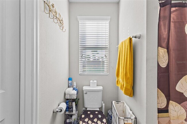 Building Photo - 12841 Tannencrest Dr