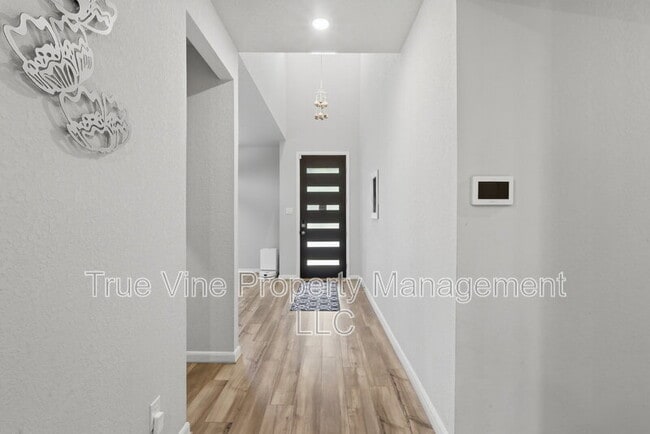 Building Photo - 12108 Icon Rdg