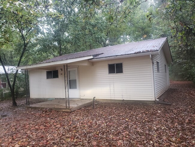 Building Photo - 906 Pierson St