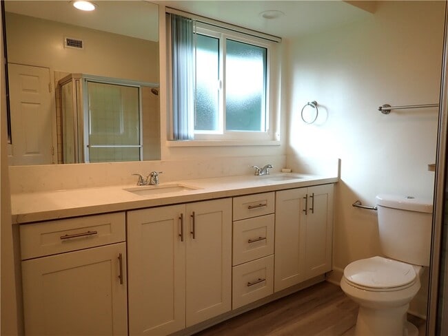 Building Photo - 12901 Martha Ann Dr