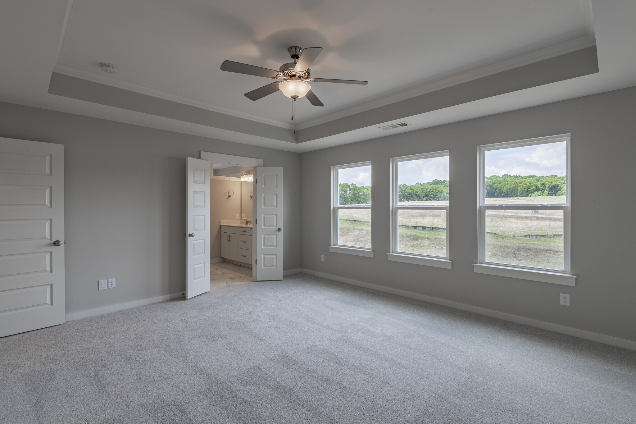 Building Photo - 832 Rockwell Dr