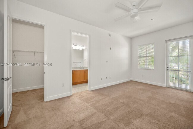 Building Photo - 341 SW 13th St