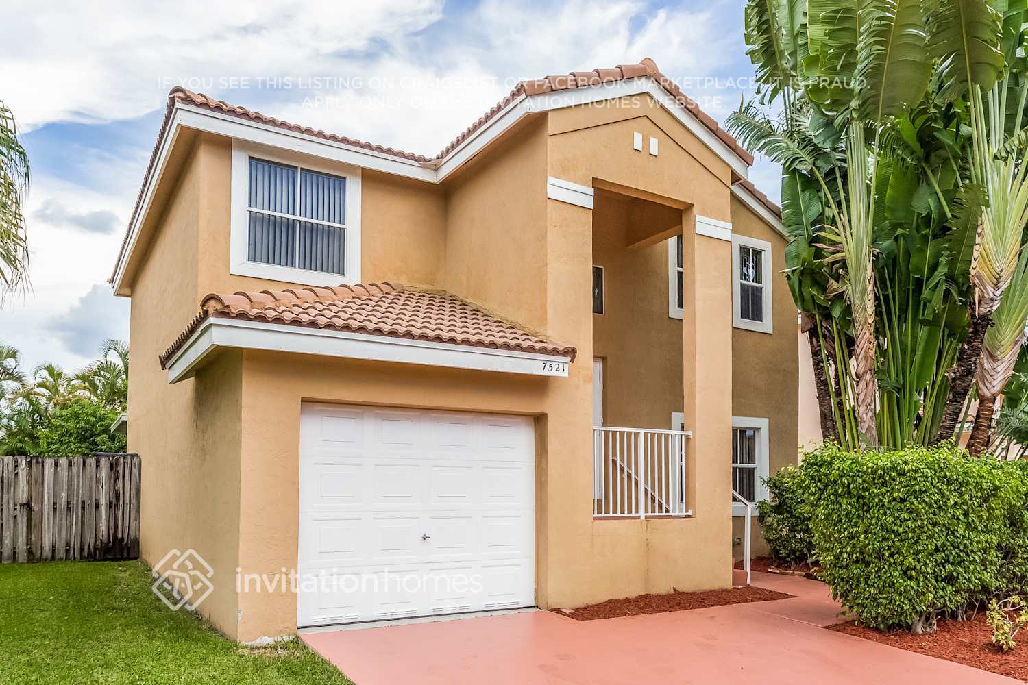 Building Photo - 7521 Santa Monica Dr