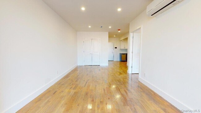 Building Photo - 138-28 Queens Blvd