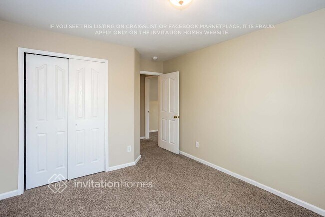 Building Photo - 3000 Moonstone Ln