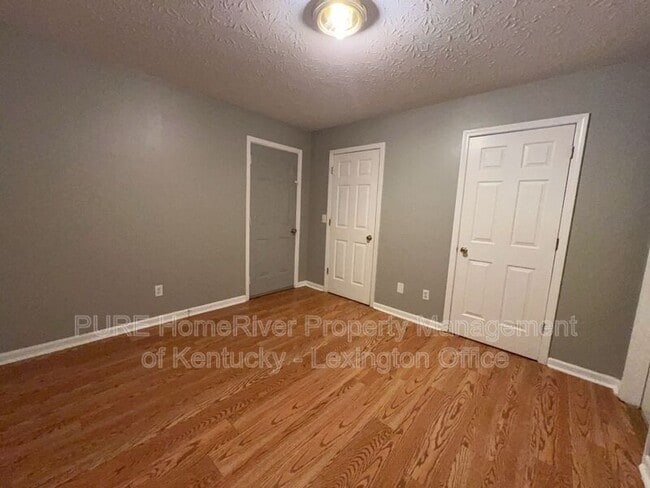 Building Photo - 226 Mousas Way