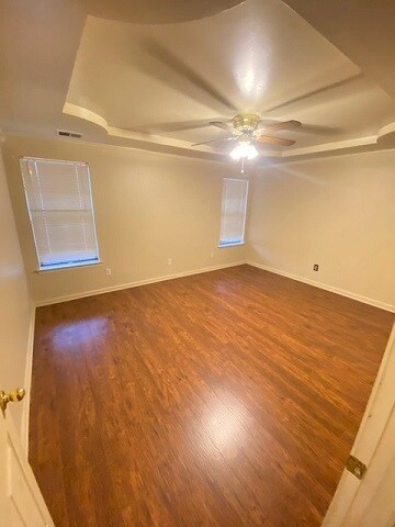 Building Photo - 6416 Baird Ln
