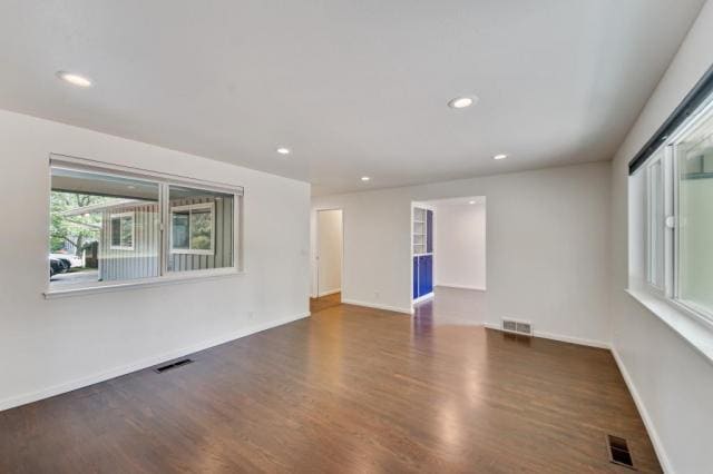 Building Photo - 3 bedroom in Seattle WA 98133