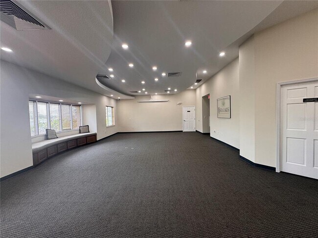 Building Photo - 6318 Westcott Cove Blvd