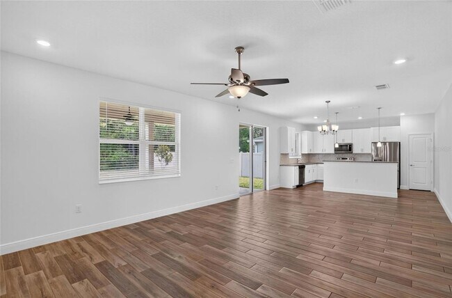 Building Photo - 16420 Winding Preserve Cir