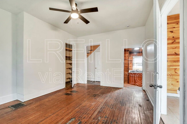 Building Photo - 1371 Olive St