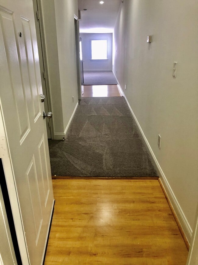 Floorplan - The Lofts at 2nd and LOMA