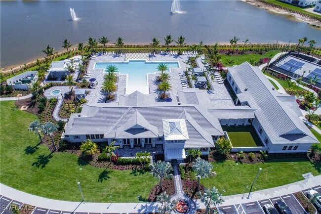 Building Photo - 8886 St Lucia Dr