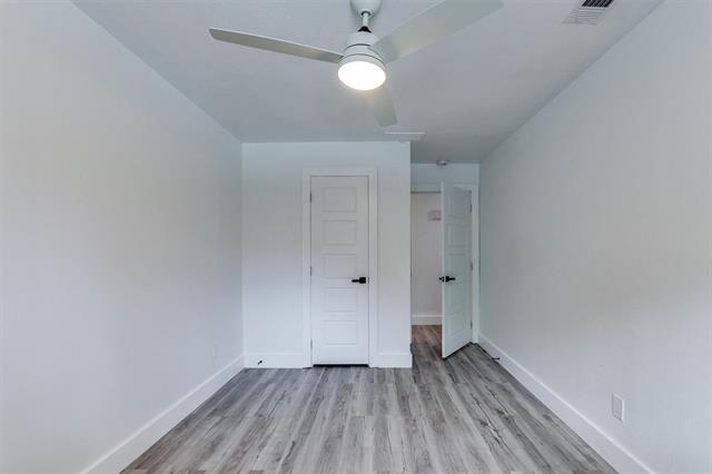 Building Photo - 9962 Larchbrook Dr