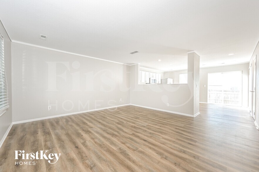 Building Photo - 4646 S Tabor Way
