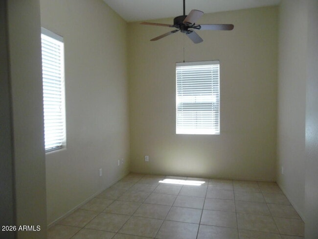 Building Photo - 8472 W Lewis Ave