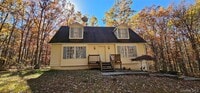 Building Photo - 323 Cushetunk Dr
