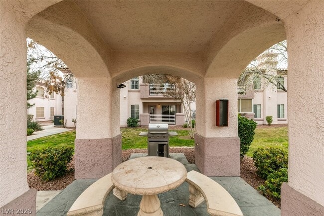 Building Photo - 4555 E Sahara Ave